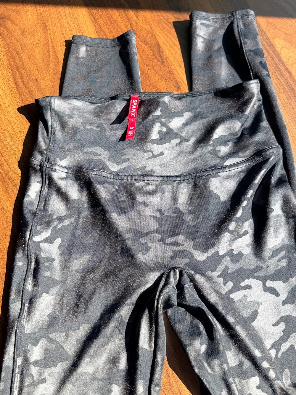 SPANX Kids Black & Gray Camo Leggings